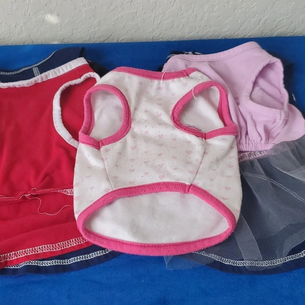 4/$20 Six (6) small dog shirts and 1 small dog dress - Picture 10 of 16